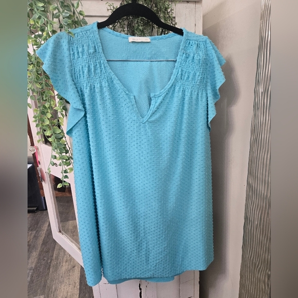 Large Blue Ruffle Sleeve Textured Women's Blouse V Neck Short Sleeved Minimalist - Picture 2 of 3